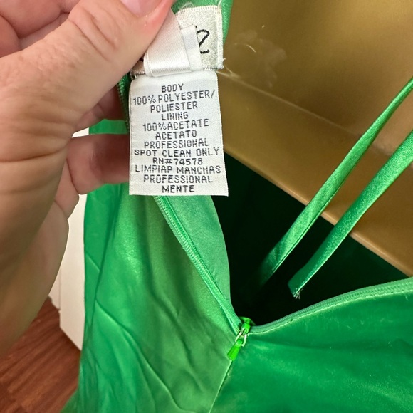 Cache Gorgeous Satin Rhinestones Beaded Sequin 90’s/Y2K Vintage Gown 2 *FLAWS* - Picture 9 of 16